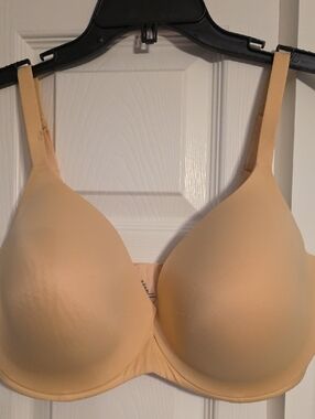 Everyday Smooth Nude T-Shirt Bra with Light Support, 38DDD, Modern Movement